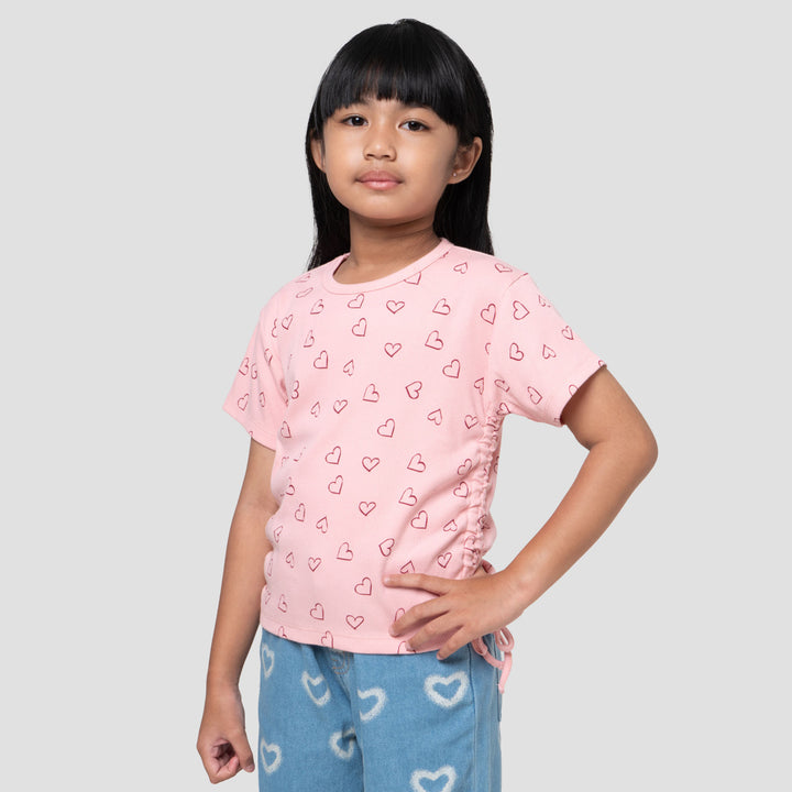 Little M Rib Serut Aop Heart Kaos Anak Perempuan