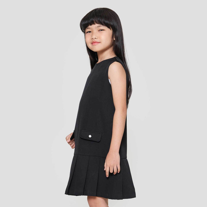 Little M Black 2 Pocket Dress Anak Perempuan