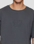 Marvel Black Panther Embossed Kaos Pria