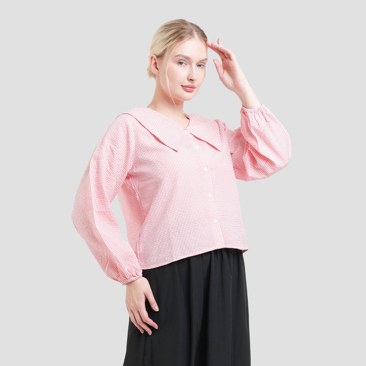 Nevada Peterpan Collar Kemeja Wanita