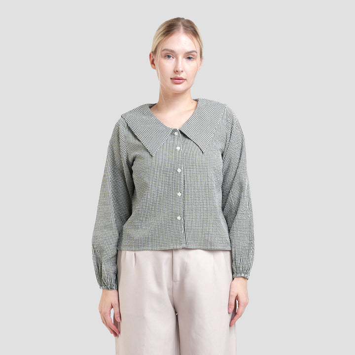 Nevada Peterpan Collar Kemeja Wanita