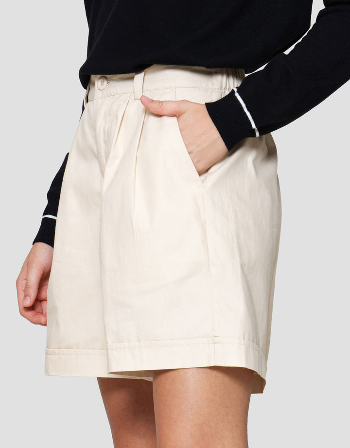 Nevada Basic Pleats Celana Pendek Wanita