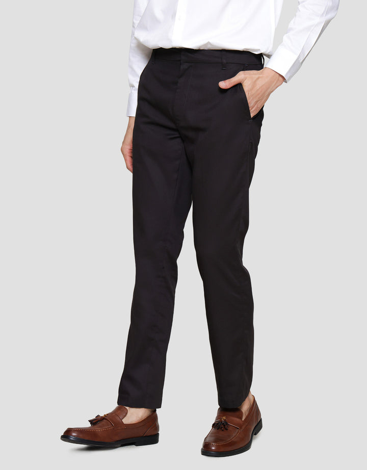 Cole Woven Celana Panjang Slim Pria