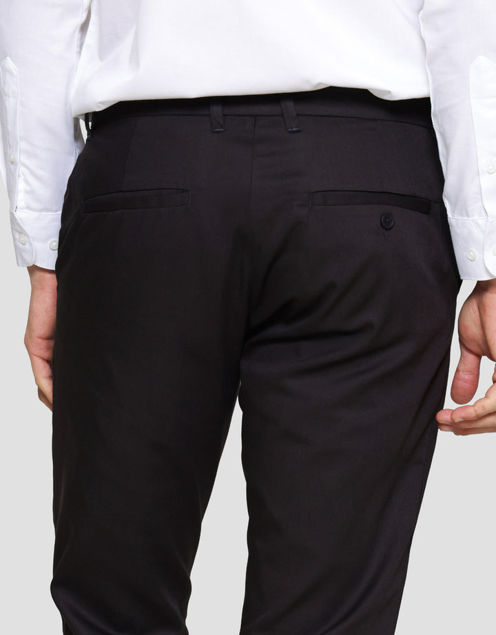 Cole Woven Celana Panjang Slim Pria