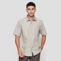 Cole Basic Solid Reguler Fit Kemeja Lengan Pendek Pria