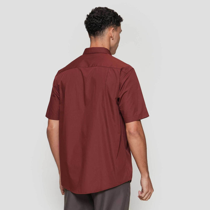 Cole Basic Solid Reg Fit Men's Short Sleeve Shirt