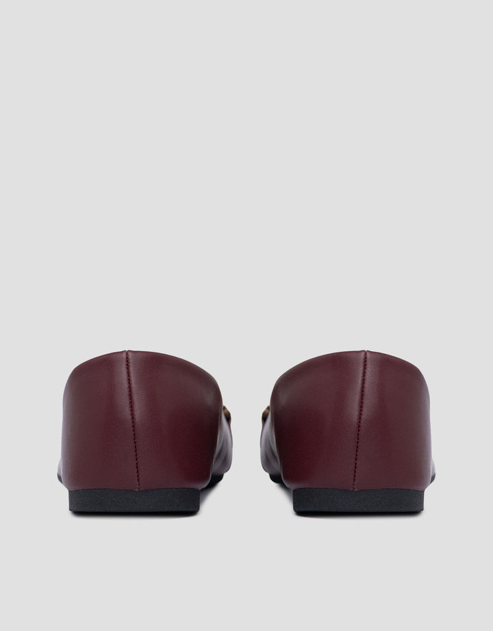 St. Yves Chain Sepatu Flat Wanita