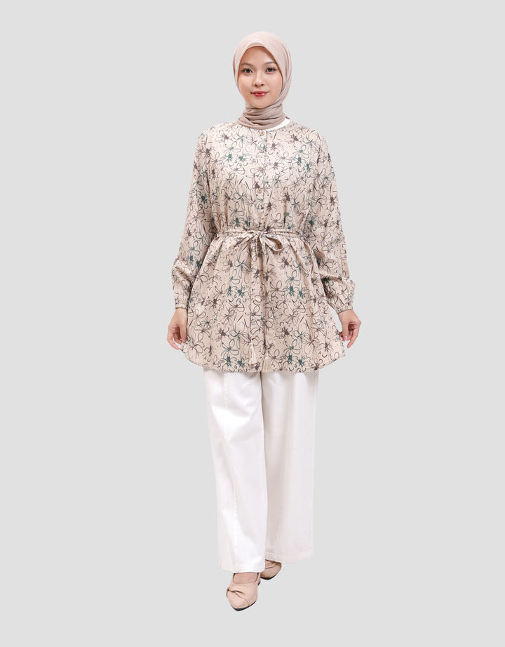 Expand Ferra Blouse Wanita