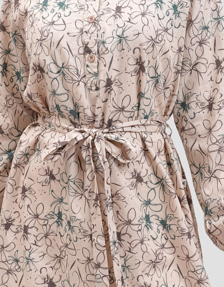 Expand Ferra Blouse Wanita