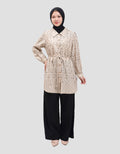 Expand Veny Blouse Wanita