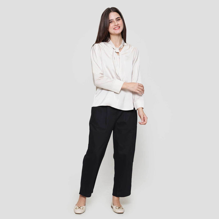 Suko Tie Lengan Panjang Blouse Wanita