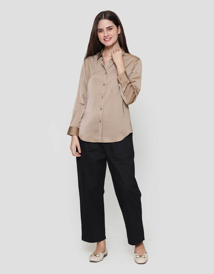 Suko Satin Lengan Panjang Blouse Wanita
