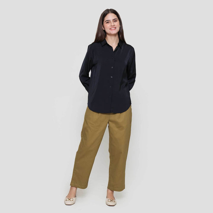 Suko Satin Lengan Panjang Blouse Wanita