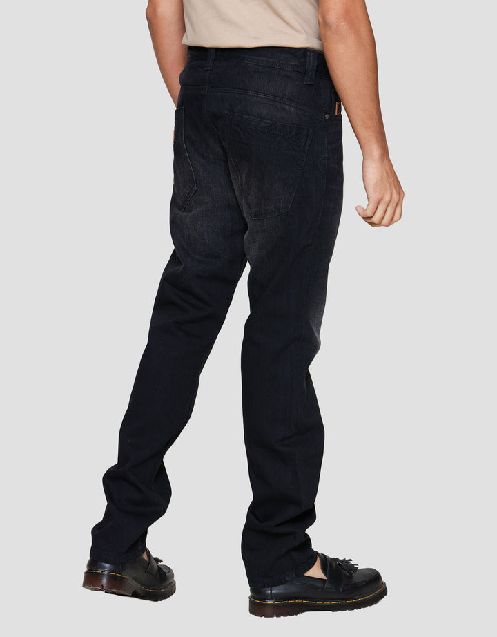 Lois Fashion Celana Denim Slim Fit Pria