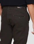 Lois Zipper Slim Stretch Fit Celana Chino Pria