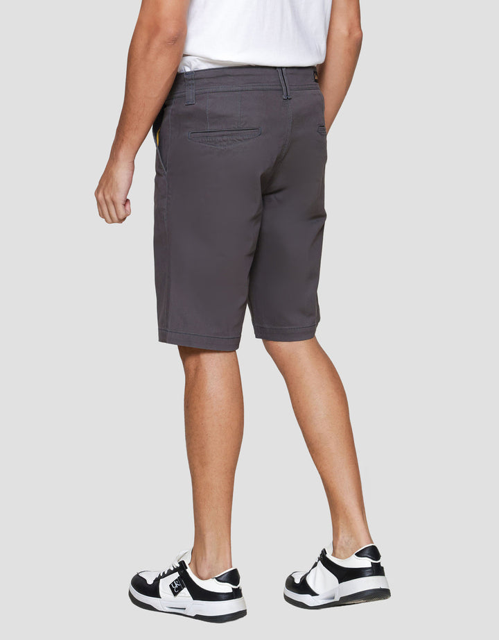 Lois Fashion Celana Chino Pria