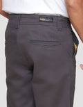 Lois Fashion Celana Chino Pria