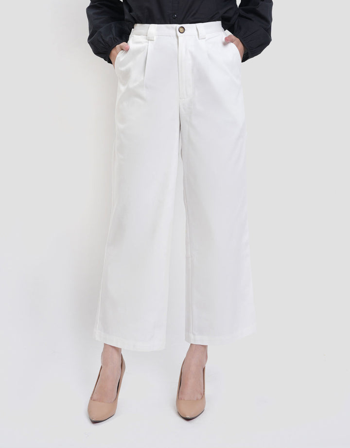 Connexion With Button Celana Panjang Wanita