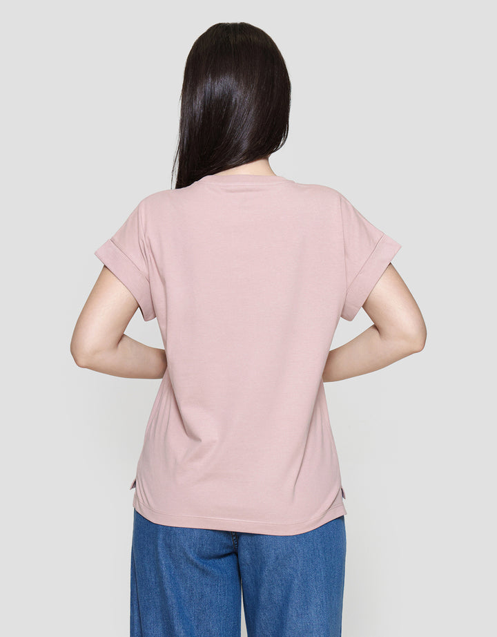 Suko Lengan Pendek Print Outside Kaos Wanita