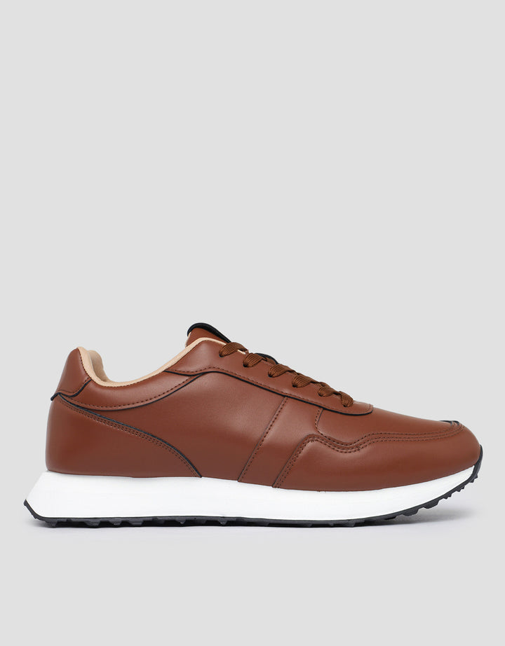 Volo Sepatu Sneakers Ezra Pria