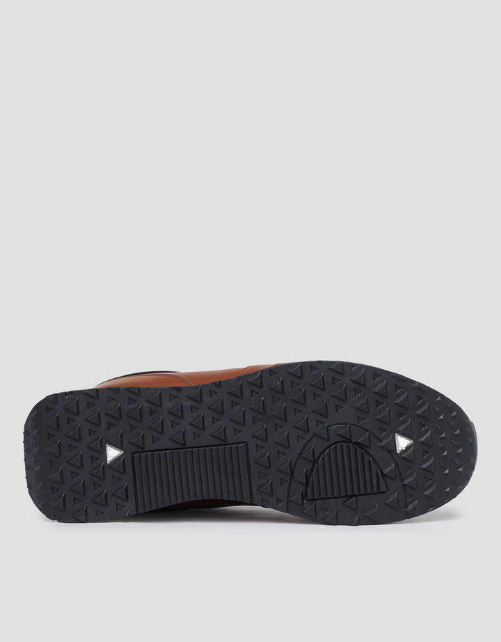 Volo Sepatu Sneakers Ezra Pria