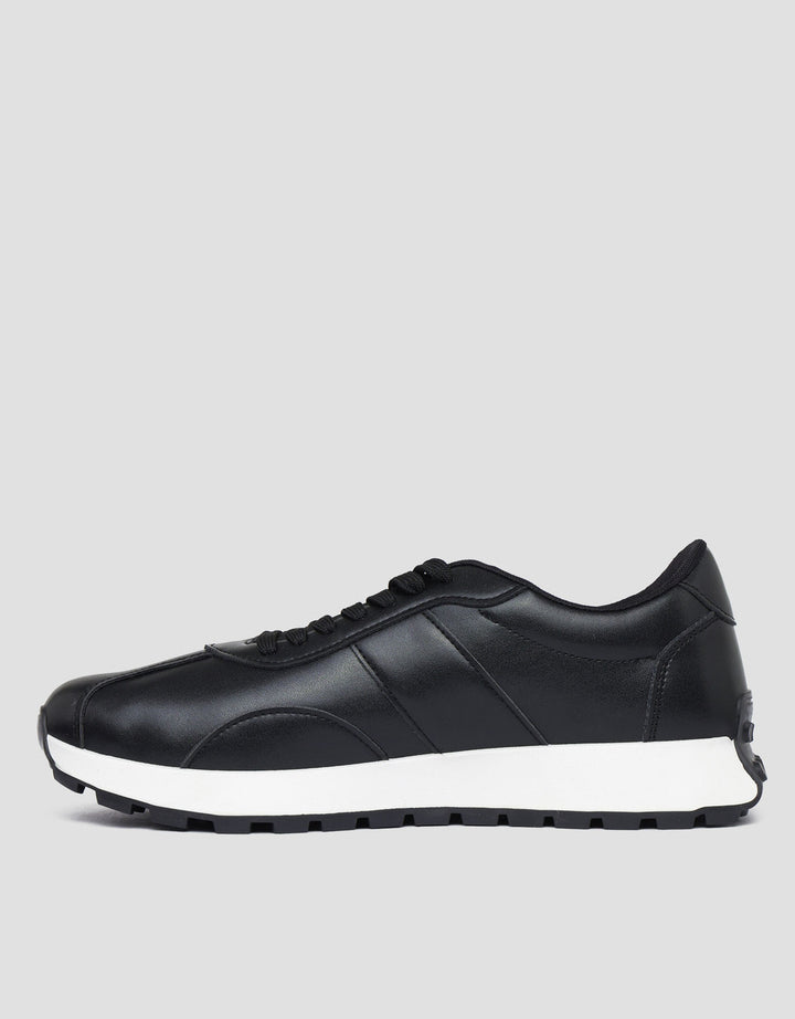 Volo Sepatu Sneakers Eli Pria