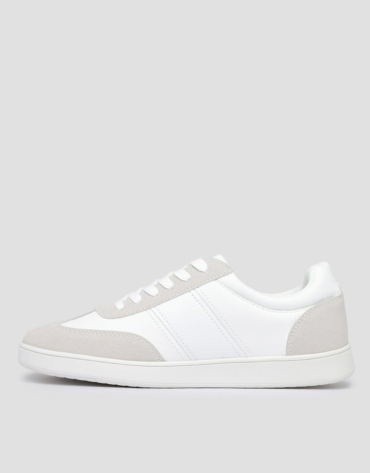 Volo Sepatu Sneakers Josh Pria