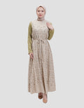 Expand Oona Dress Wanita
