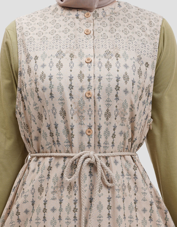 Expand Oona Dress Wanita