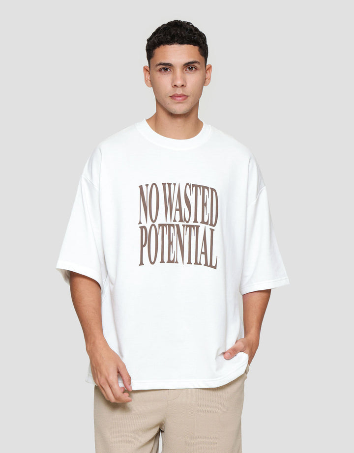 Nevada Oversize Theme Wording - Style Kaos Pria