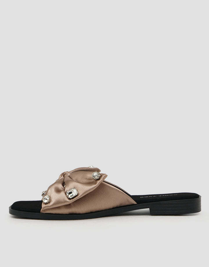 Saint Yves Sandal Slipper Jvs86 Wanita