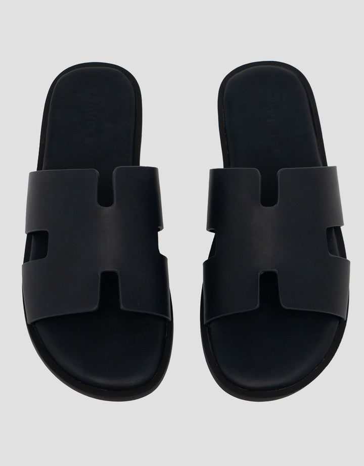 Savro Sandal Slip On YXN0595 Pria
