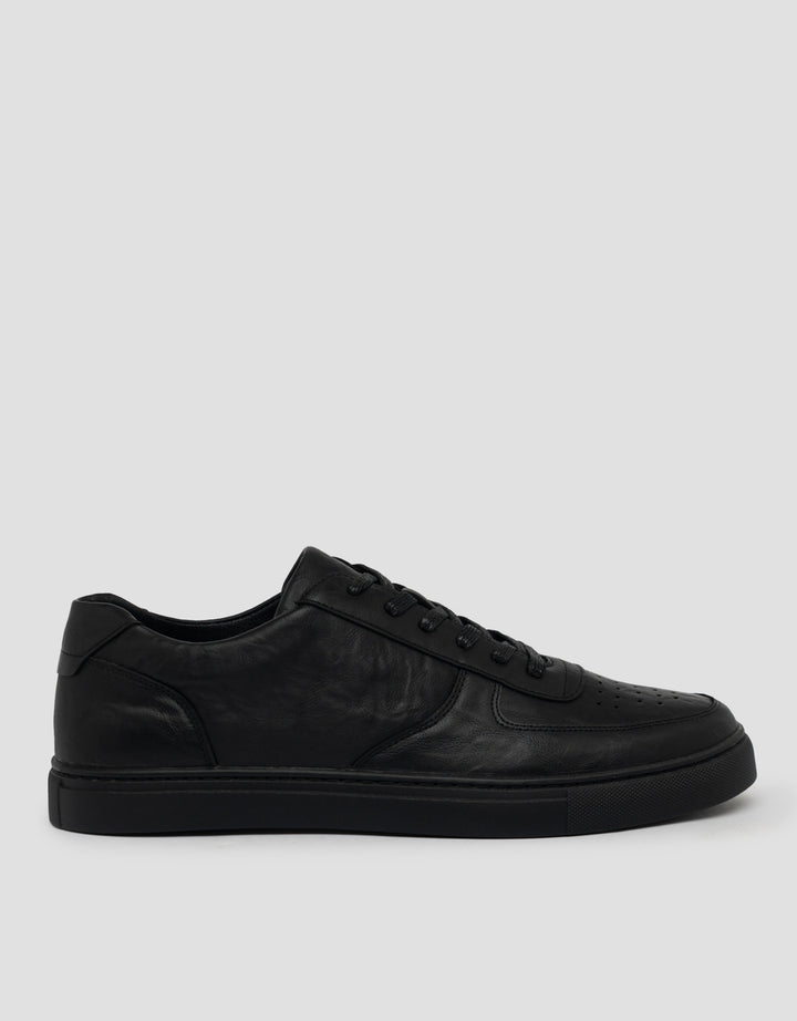 Savro Sepatu Sneakers D430-1 Pria