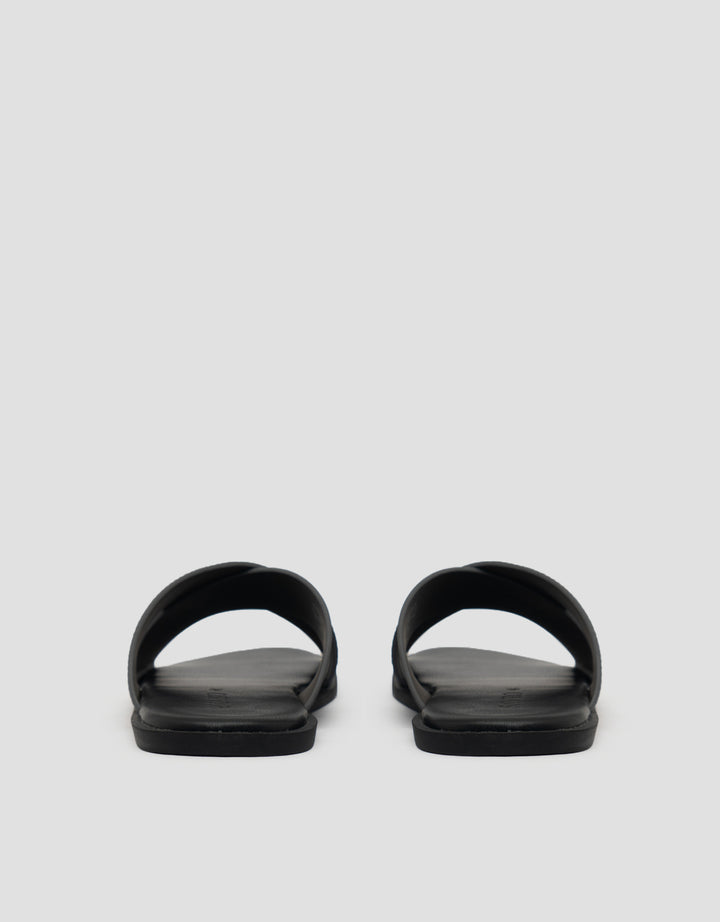 Savro Sandal Slip On 513-25156-38 Pria