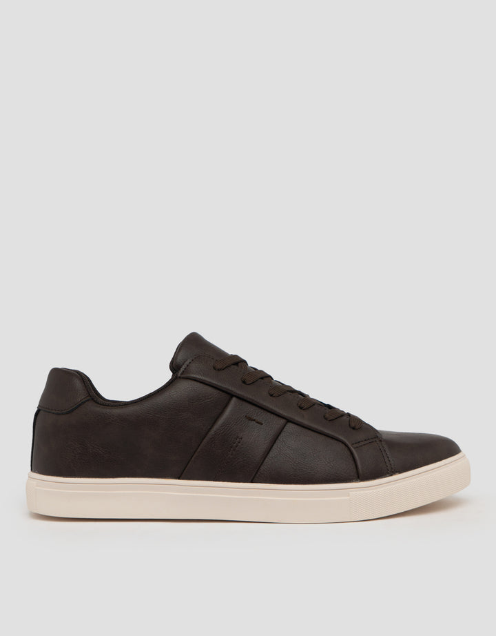 Savro Sepatu Sneakers JD24-108A Pria