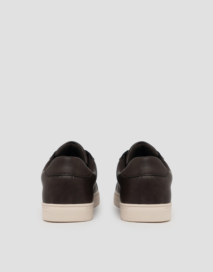Savro Sepatu Sneakers JD24-108A Pria