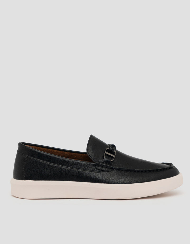 Savro Sepatu Moccasin Slip On HS561-1 Pria