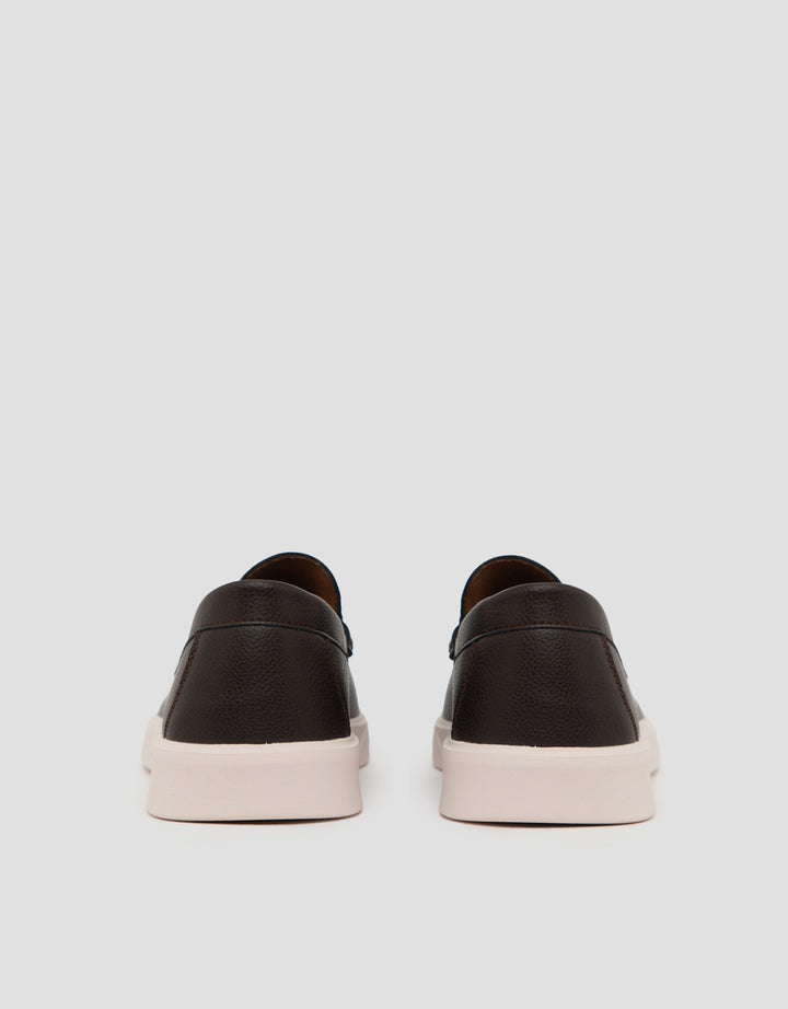 Savro Sepatu Moccasin Slip On HS561-1 Pria