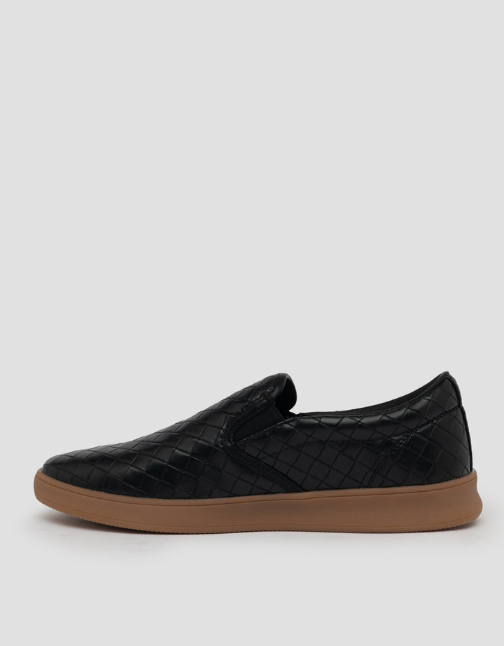 Savro Sepatu Moccasin Slip On BTG-01 Pria