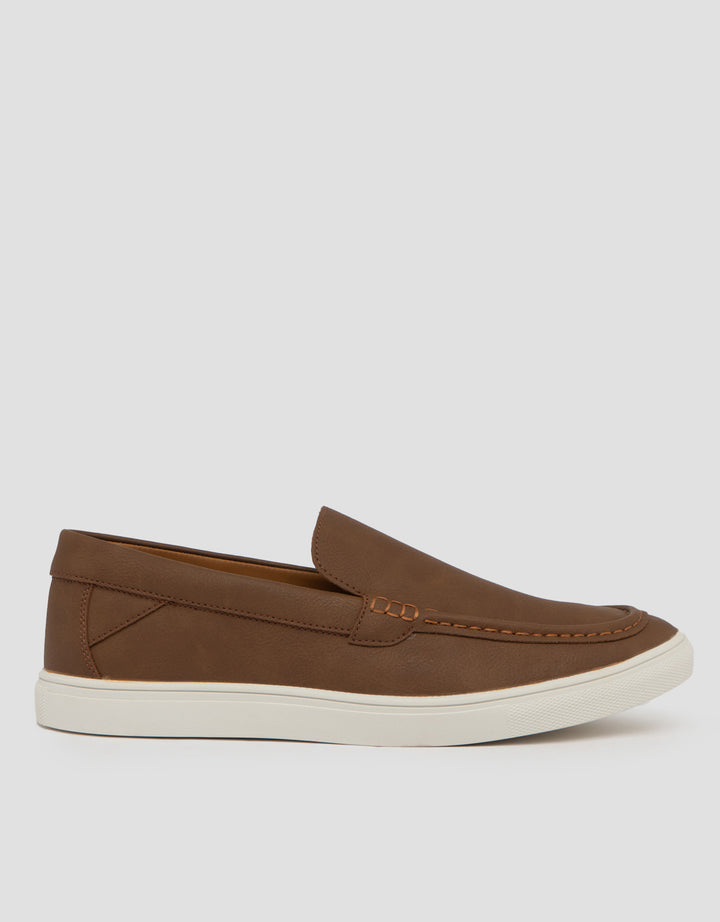 Savro Sepatu Moccasin Slip On YH25627-2 Pria