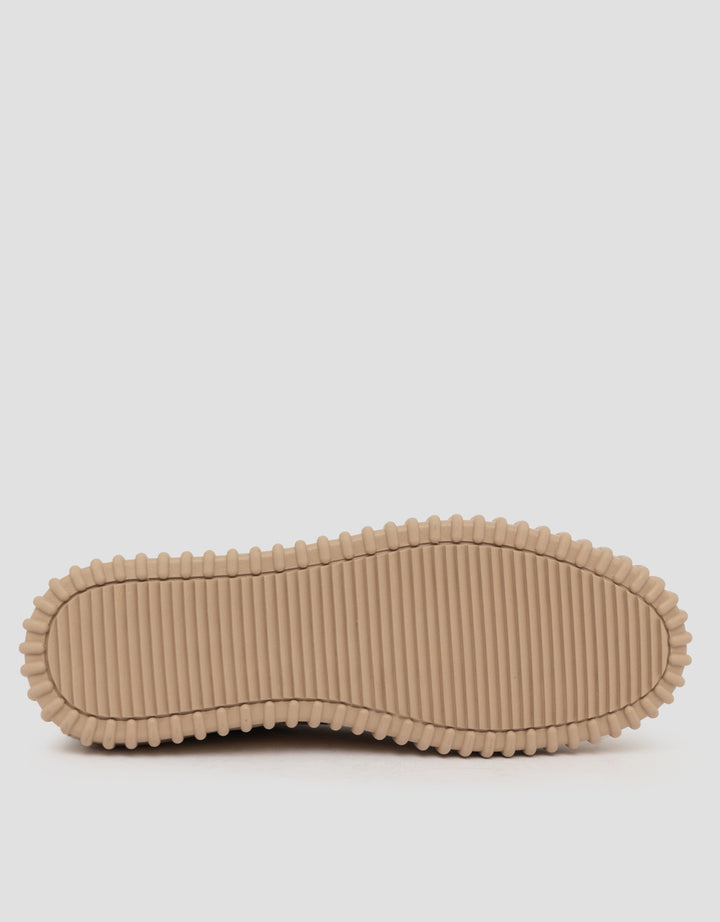 Savro Sepatu Sneakers 0331-6 Pria