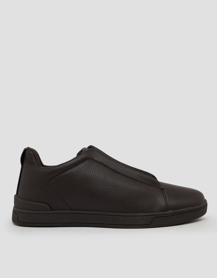 Savro Sepatu Sneakers ZB23128-1A Pria
