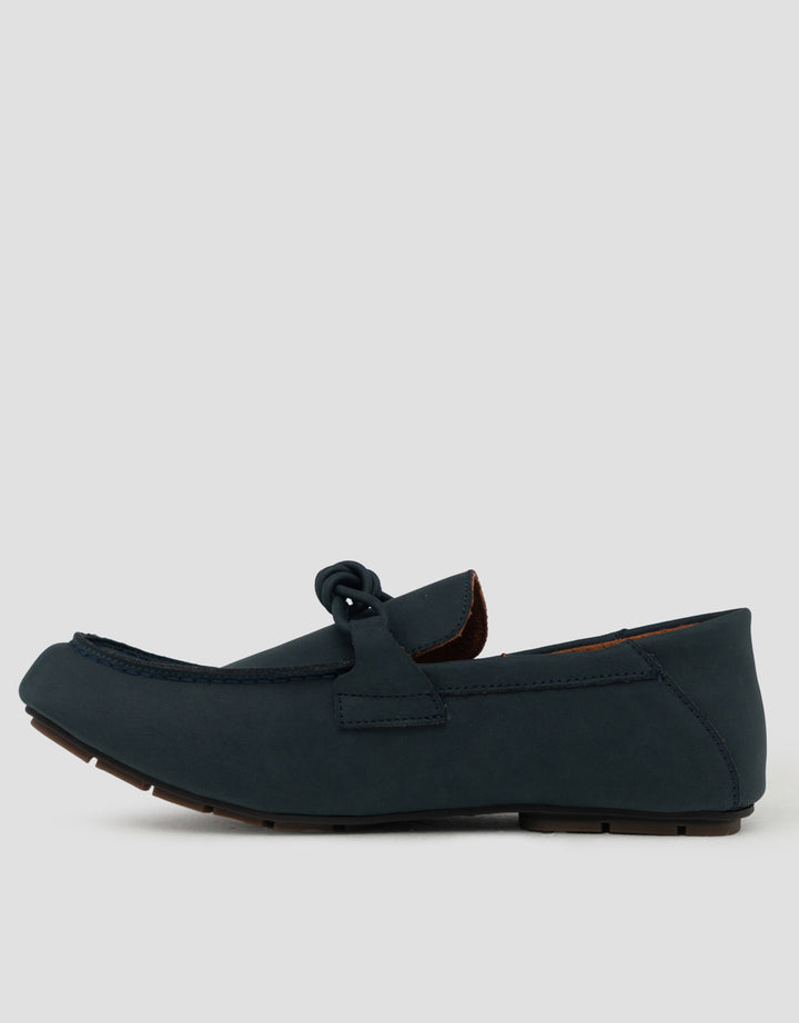 Savro Sepatu Slip On BTG-02 Pria