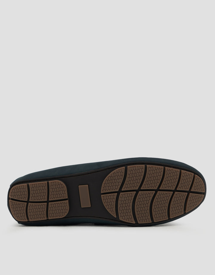 Savro Sepatu Slip On BTG-02 Pria