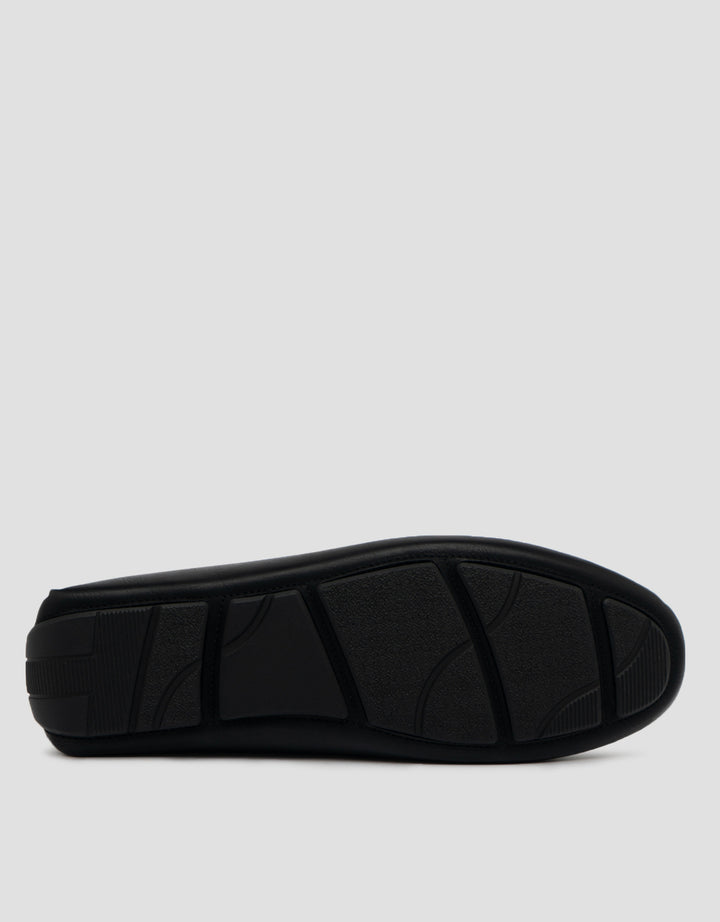 Savro Sepatu Moccasin R250714 Pria