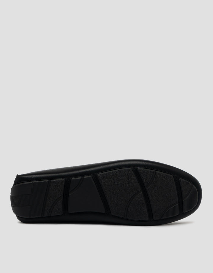 Savro Sepatu Moccasin R250718 Pria