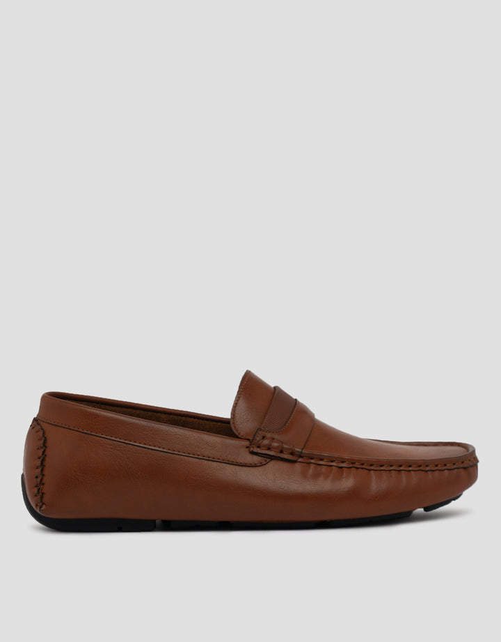 Savro Sepatu Moccasin R250718 Pria