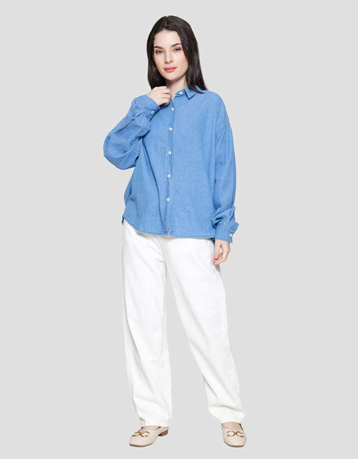 Nevada Basic Denim Kemeja Denim Wanita