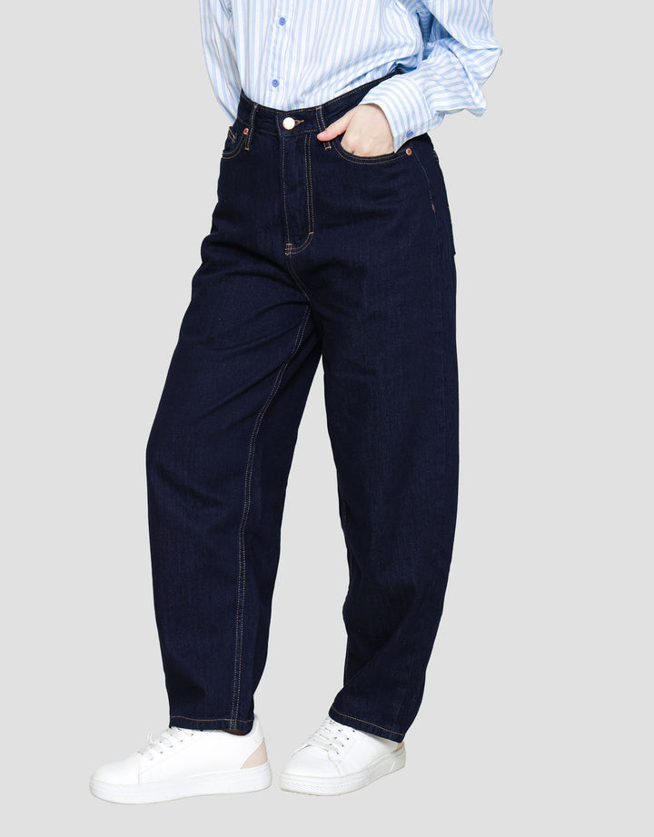 Nevada Basic Barrel Celana Denim Wanita