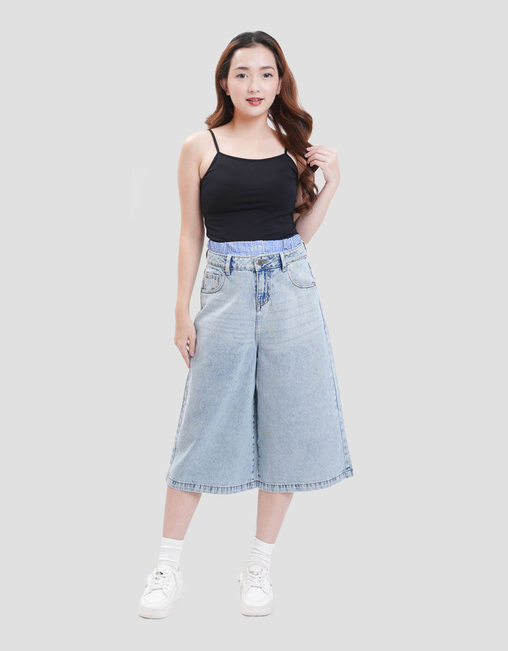 Nevada Boxy Jorts Boxer Celana Denim Wanita